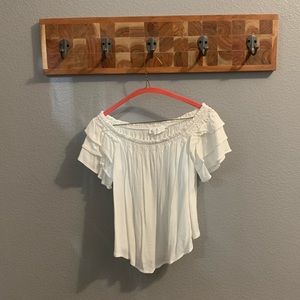 ASTR White Flowy Top